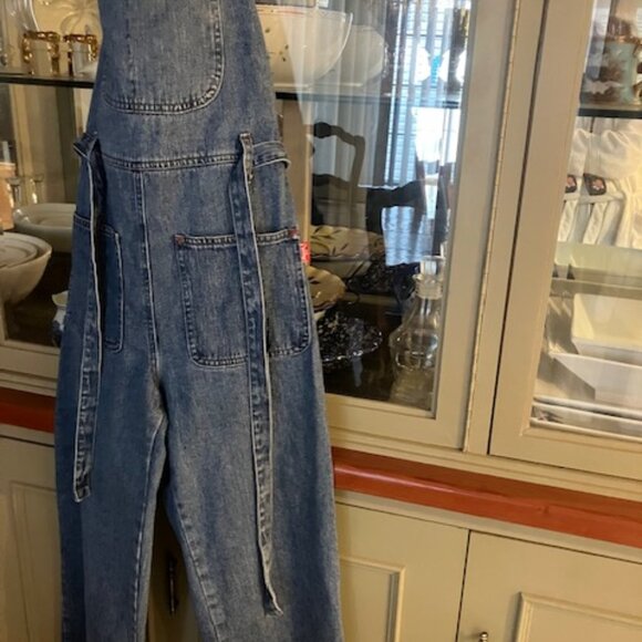 Outlaw Woman's Vintage Overalls Straight Leg Jean - Picture 1 of 3